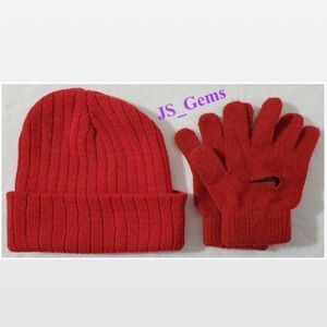 Nike Ribbed Hat & Glove Kid Red Knit Set